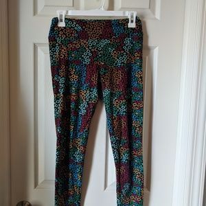 LuLaRoe T&C Black with Circles Leggings